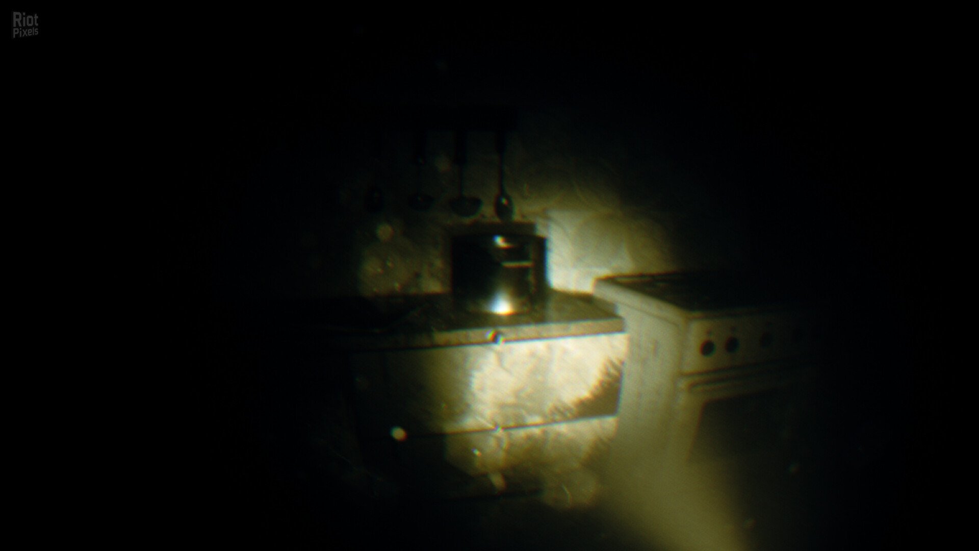 [6]-REC: Beyond The Lens Download