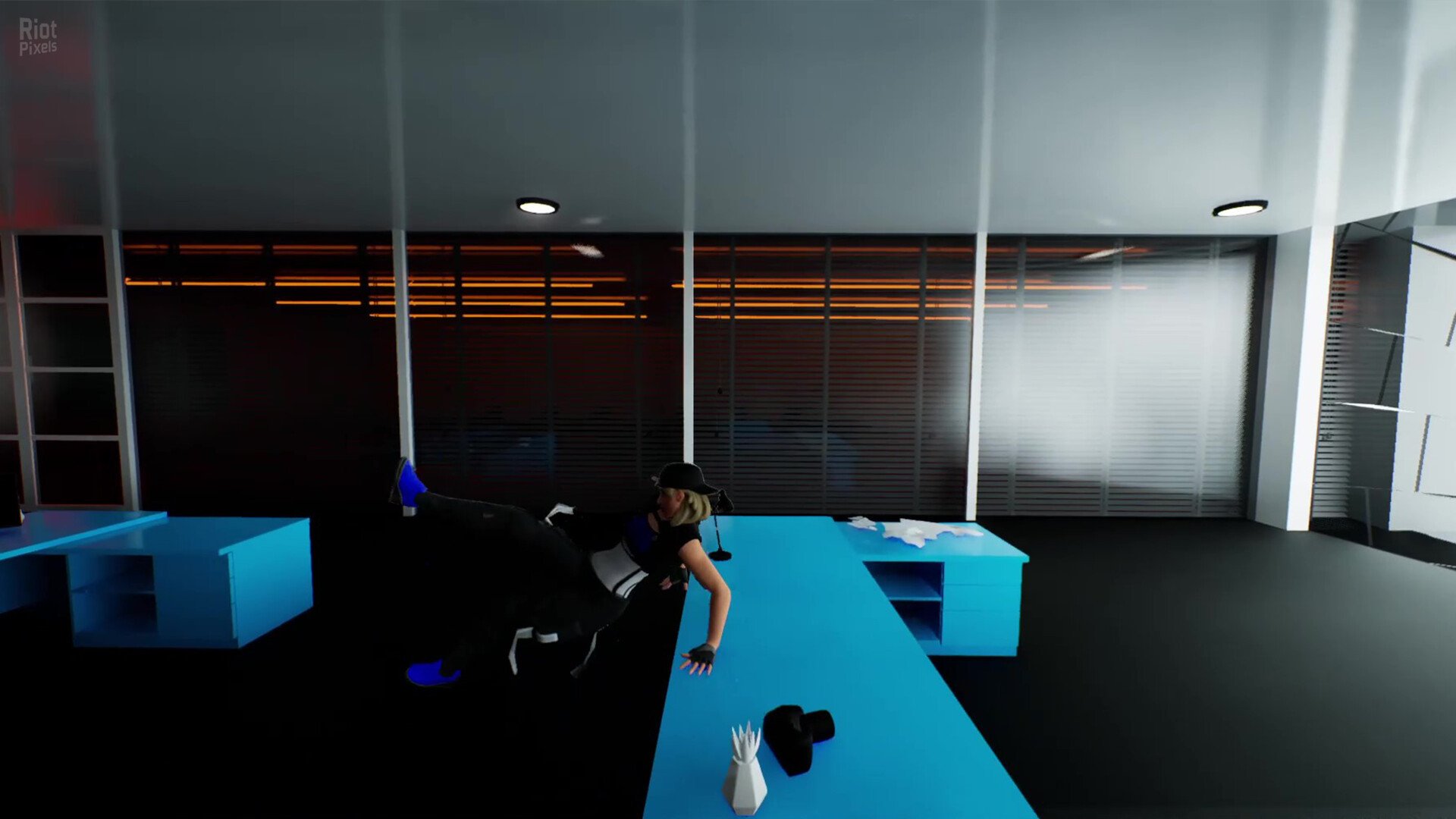 [5]-Glass Wings Download