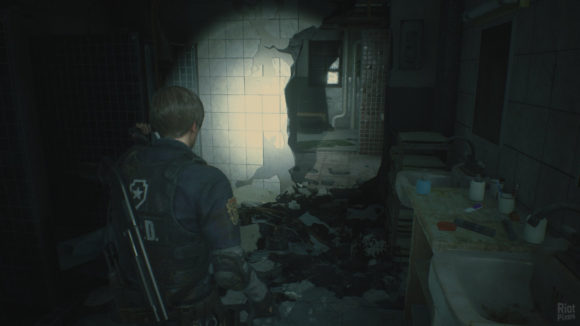 [11]-RESIDENT EVIL 2: Deluxe Edition – v20220613/BuildID 8814181 + 12 DLCs + Bonus Content + Windows 7 Fix Download