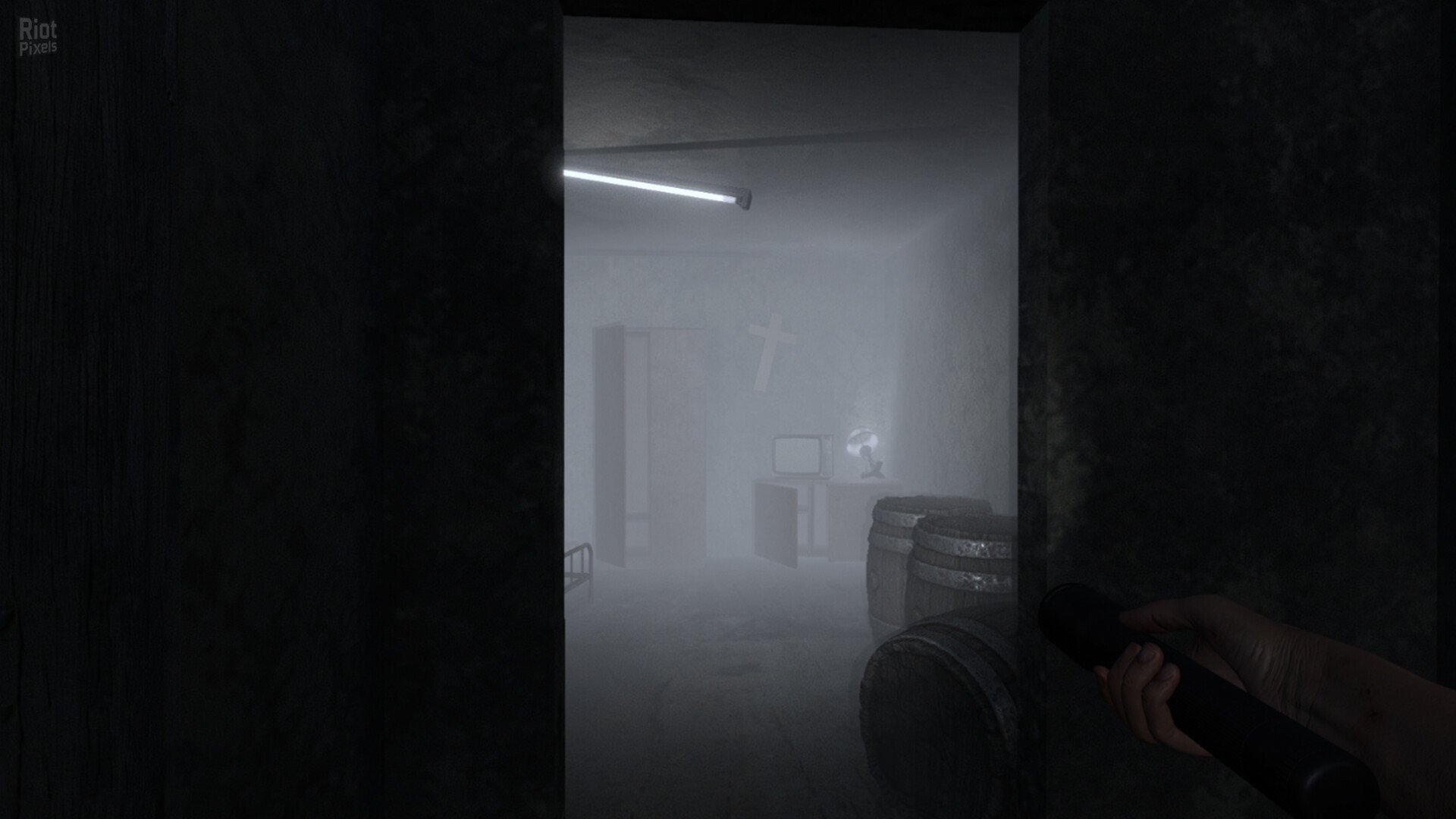 [14]-Shadowed Descent Download