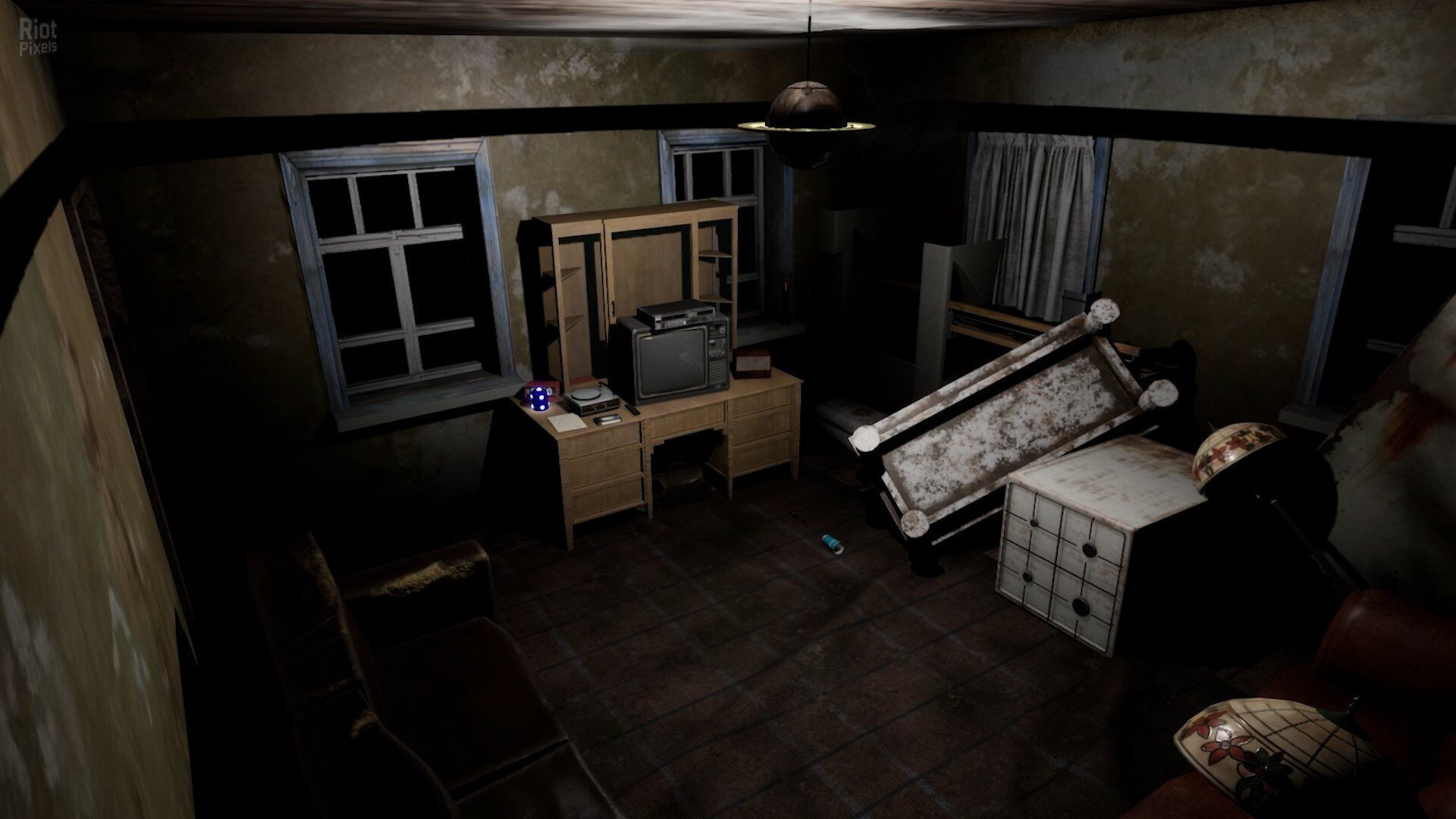 [4]-Flushed Download